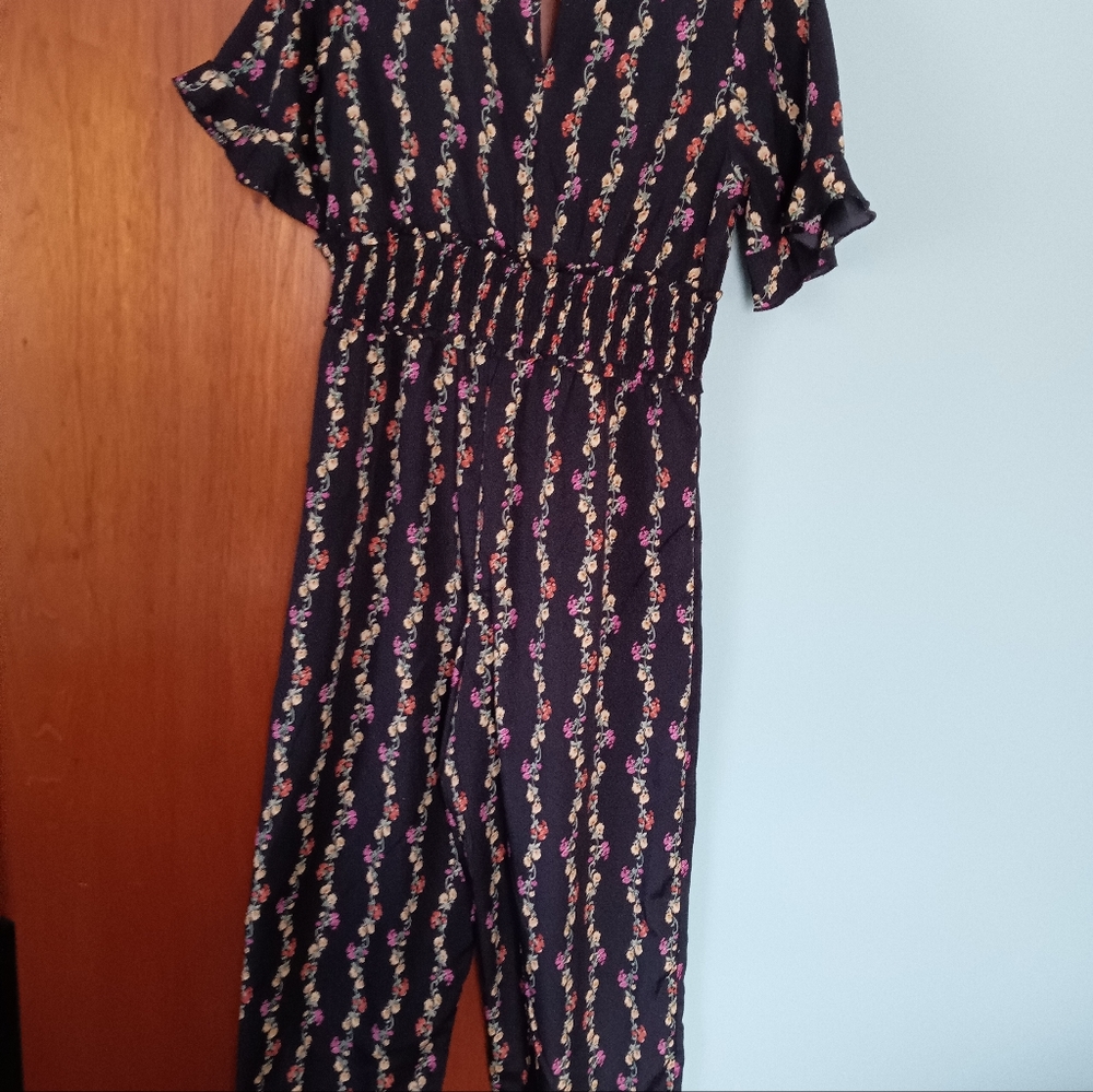 Women's jumpsuit.